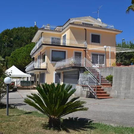 Primula Del Cilento Bed and Breakfast *
